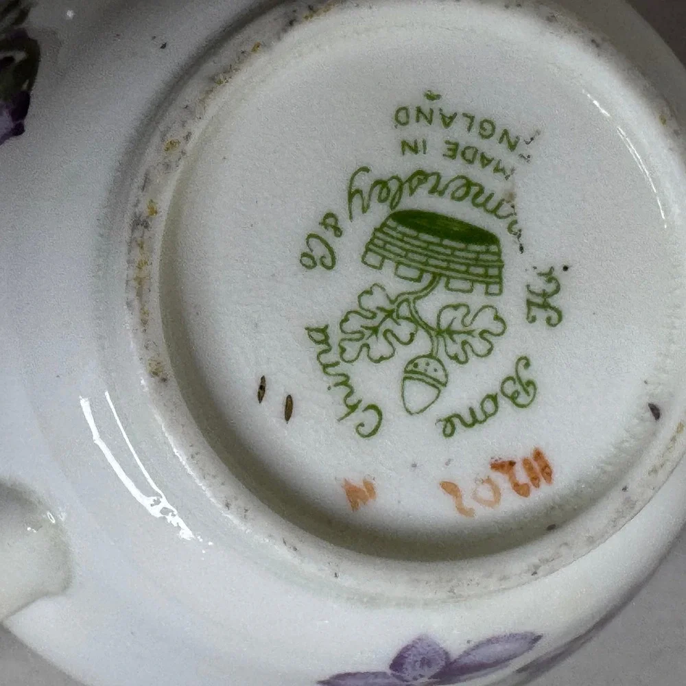 Hammersley Bone China Tea Cup and Saucer Set Purple Violets Gold Trim England